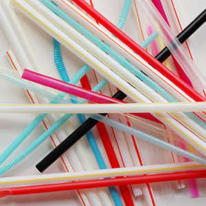 drinking straws upcycle